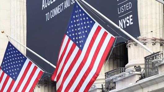 配资上市公司一览表 以军称空袭伊朗国防部总部、核计划总部及多处石油设施